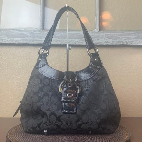 Coach Soho Lynn Signature Logo Bag E1193-F17094 - Picture 1 of 7